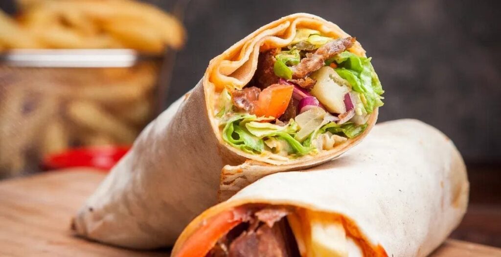 Delicious chicken shawarma served at FoodieHub Hyderabad